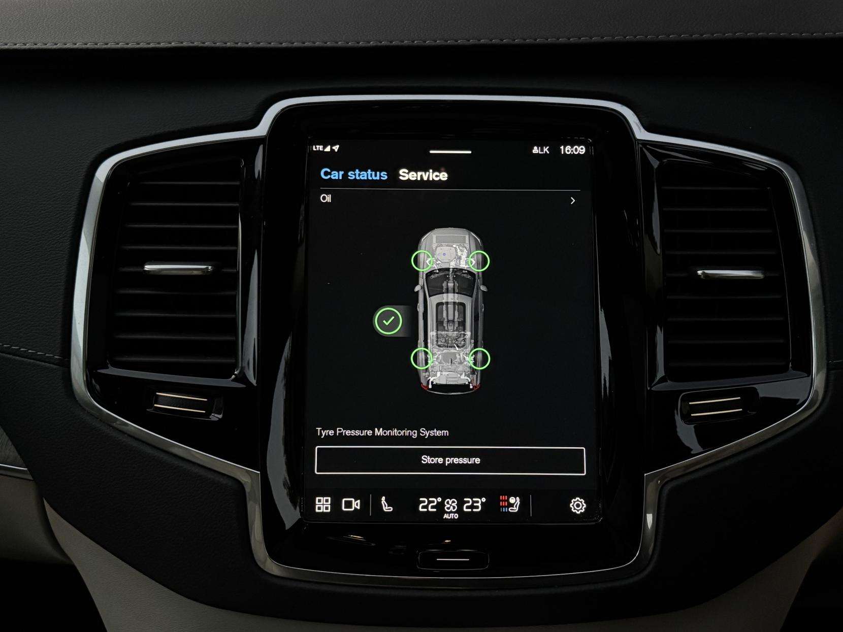 2023 VOLVO XC90 2023 VOLVO XC90