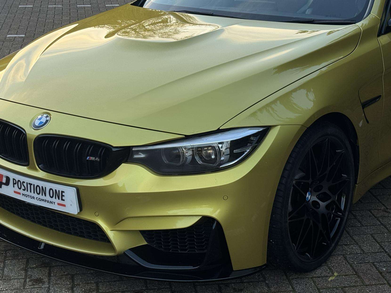2018 BMW M4 2018 BMW M4