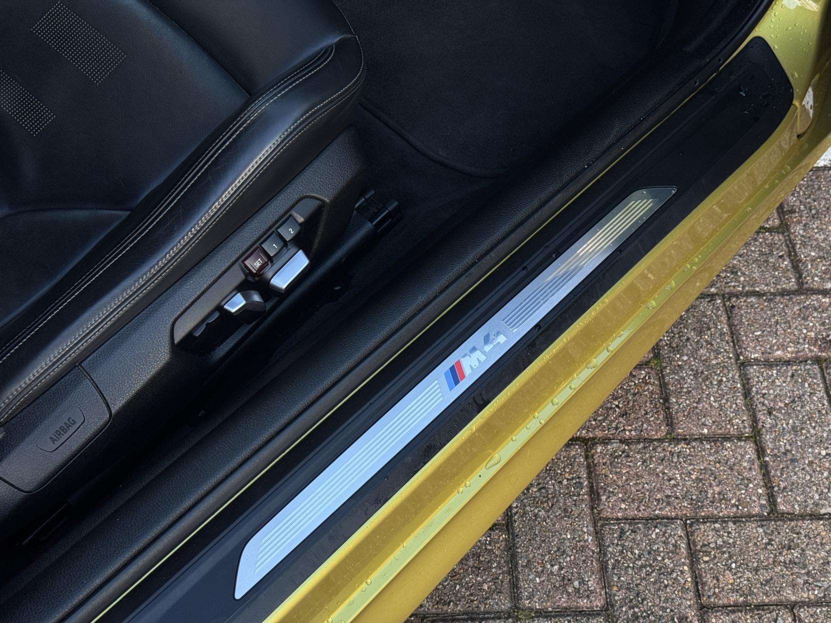 2018 BMW M4 2018 BMW M4