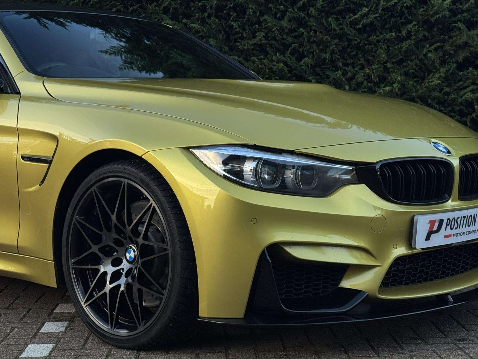 2018 BMW M4 2018 BMW M4