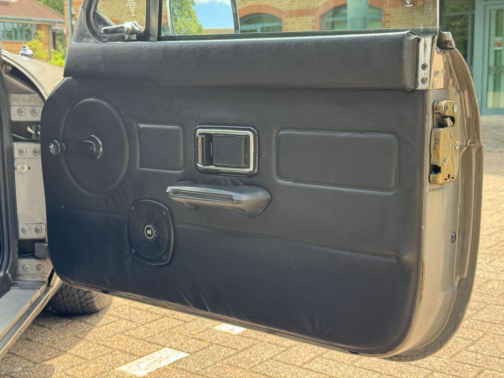 1981 MG MGB GT 1981 MG MGB GT