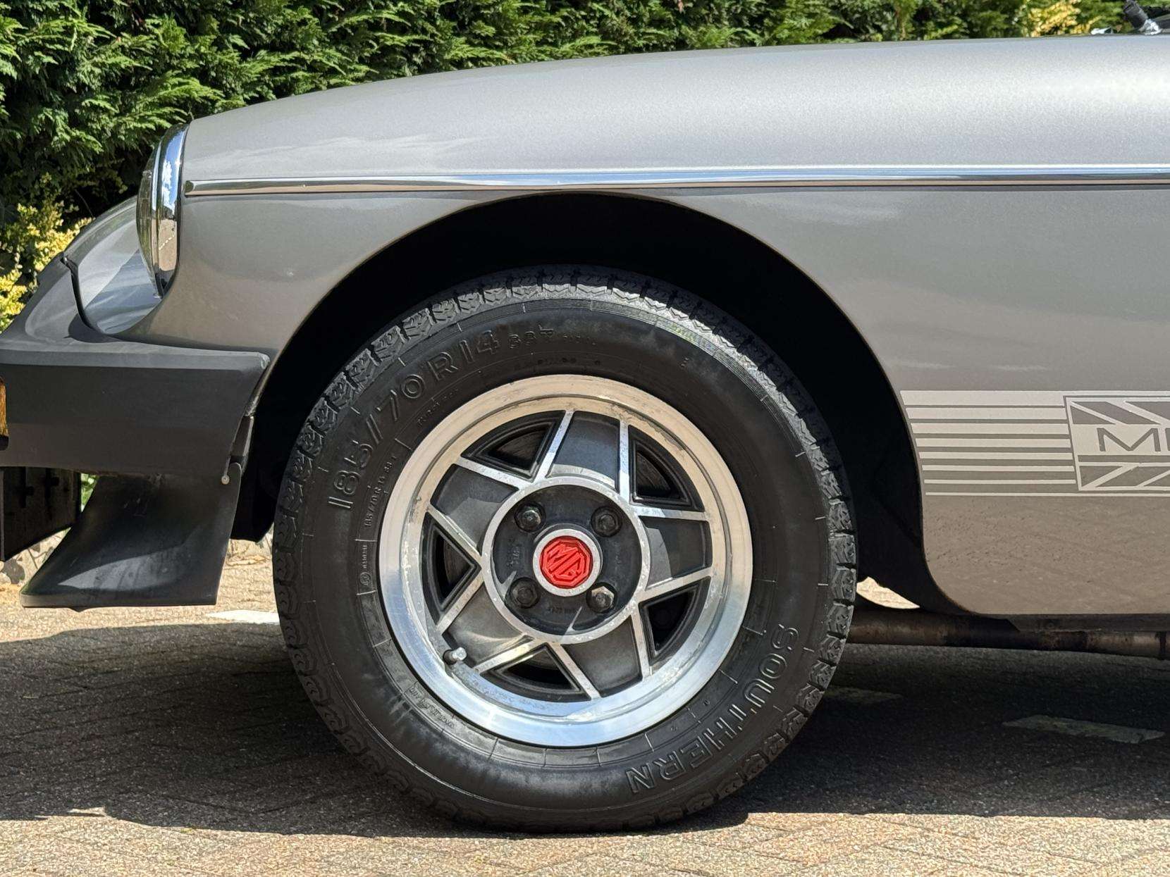 1981 MG MGB GT 1981 MG MGB GT