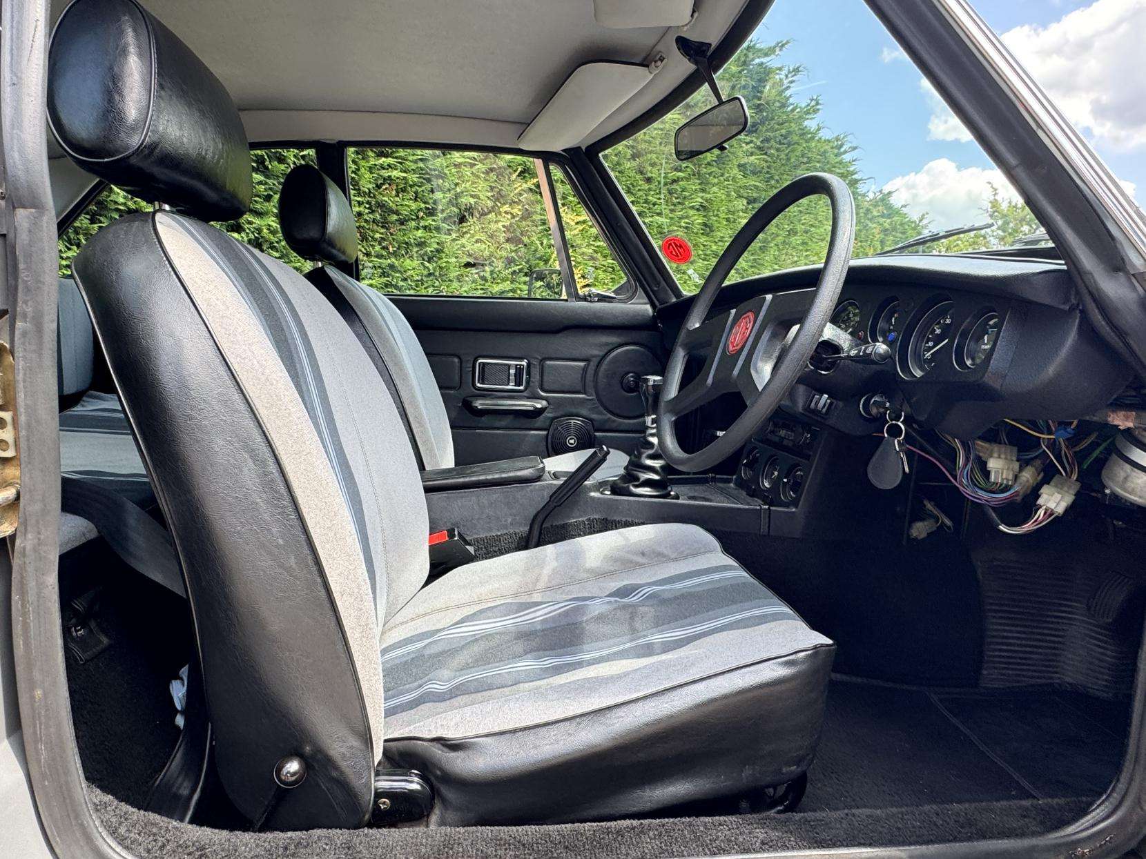 1981 MG MGB GT 1981 MG MGB GT