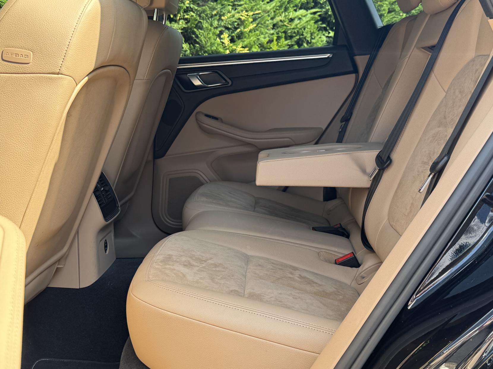 2020 PORSCHE MACAN 2020 PORSCHE MACAN