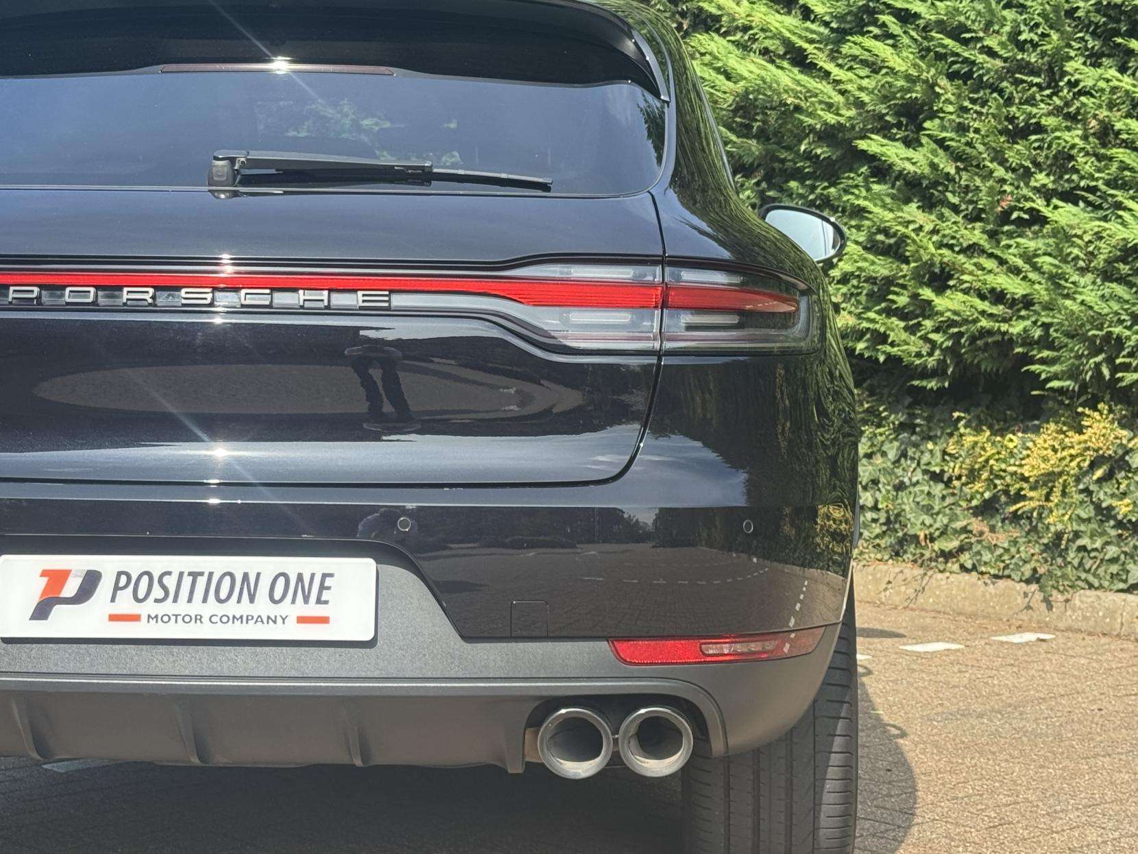 2020 PORSCHE MACAN 2020 PORSCHE MACAN