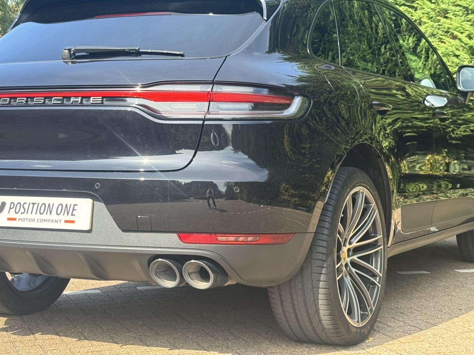 2020 PORSCHE MACAN 2020 PORSCHE MACAN