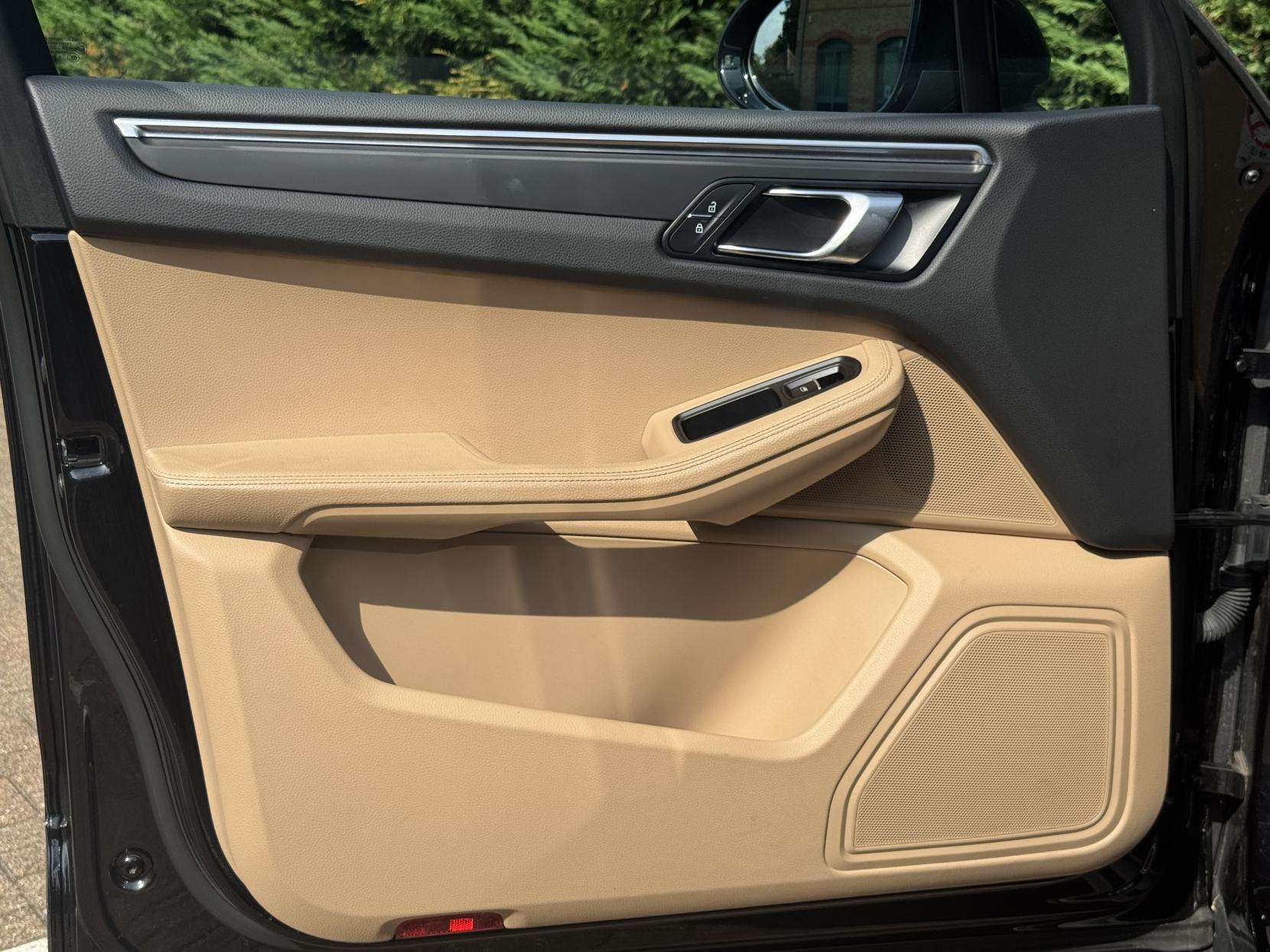 2020 PORSCHE MACAN 2020 PORSCHE MACAN