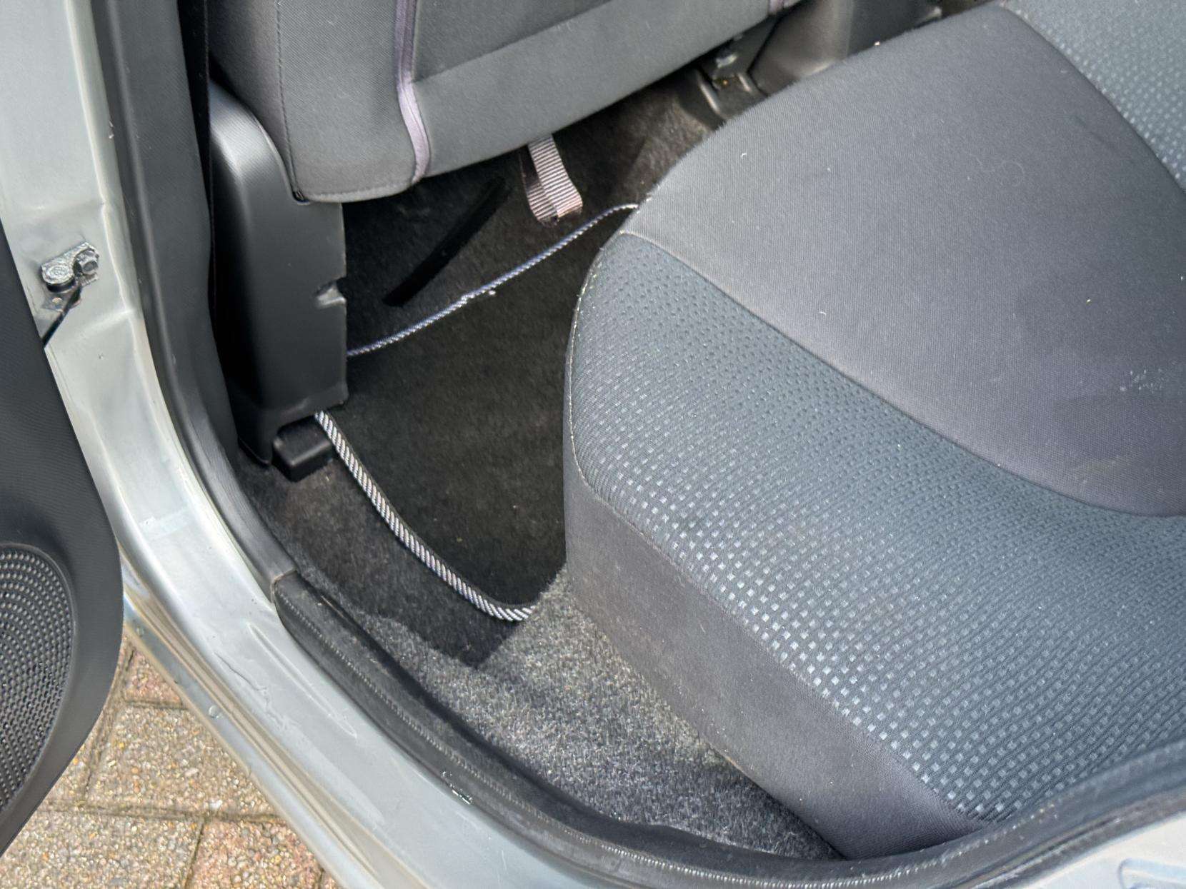 2010 NISSAN MICRA 2010 NISSAN MICRA