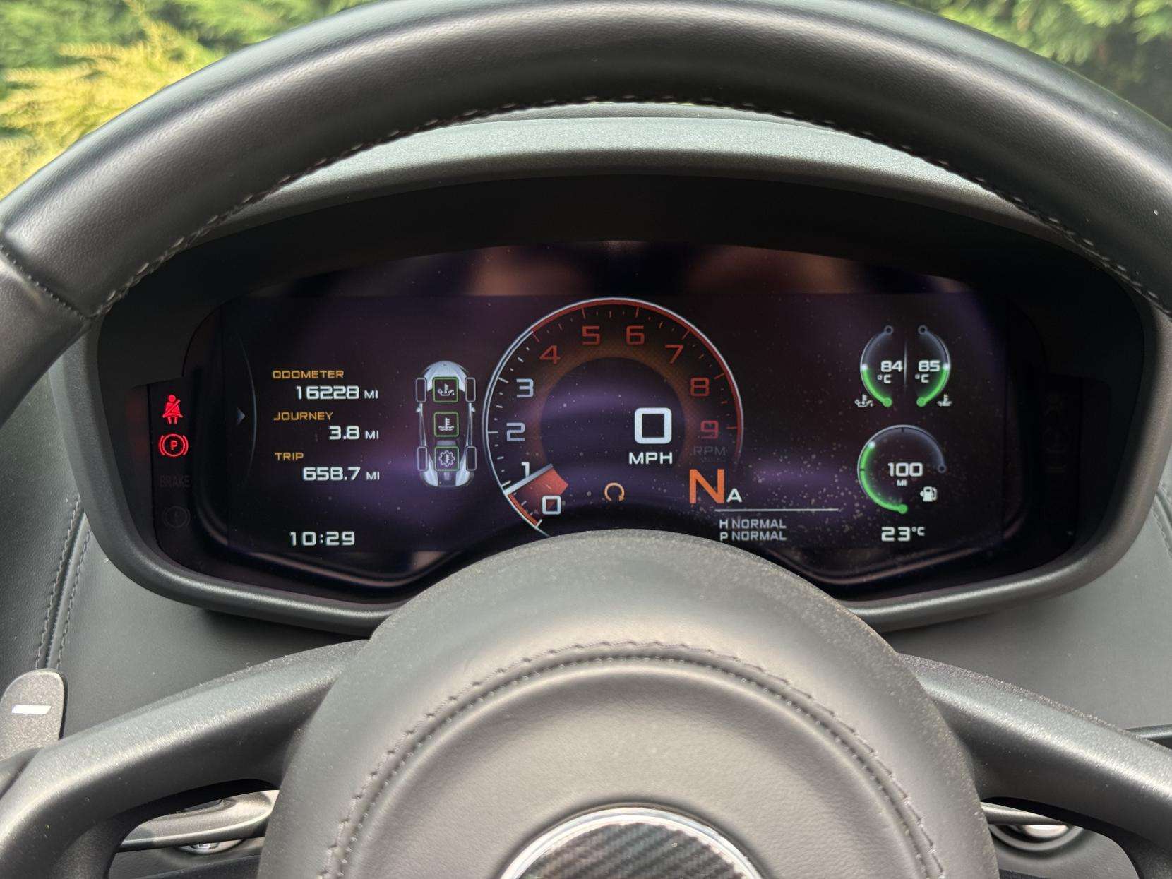 2018 MCLAREN 570S 2018 MCLAREN 570S
