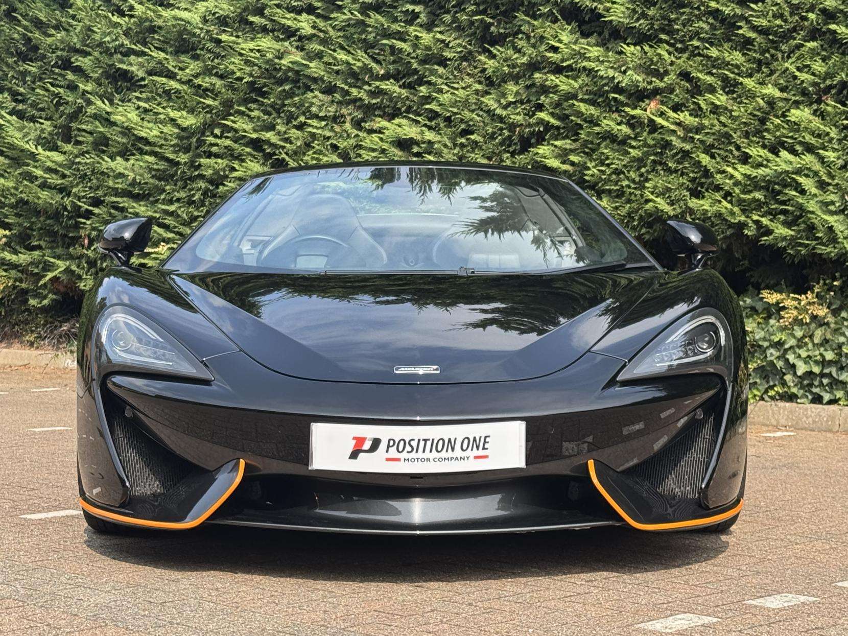 2018 MCLAREN 570S 2018 MCLAREN 570S