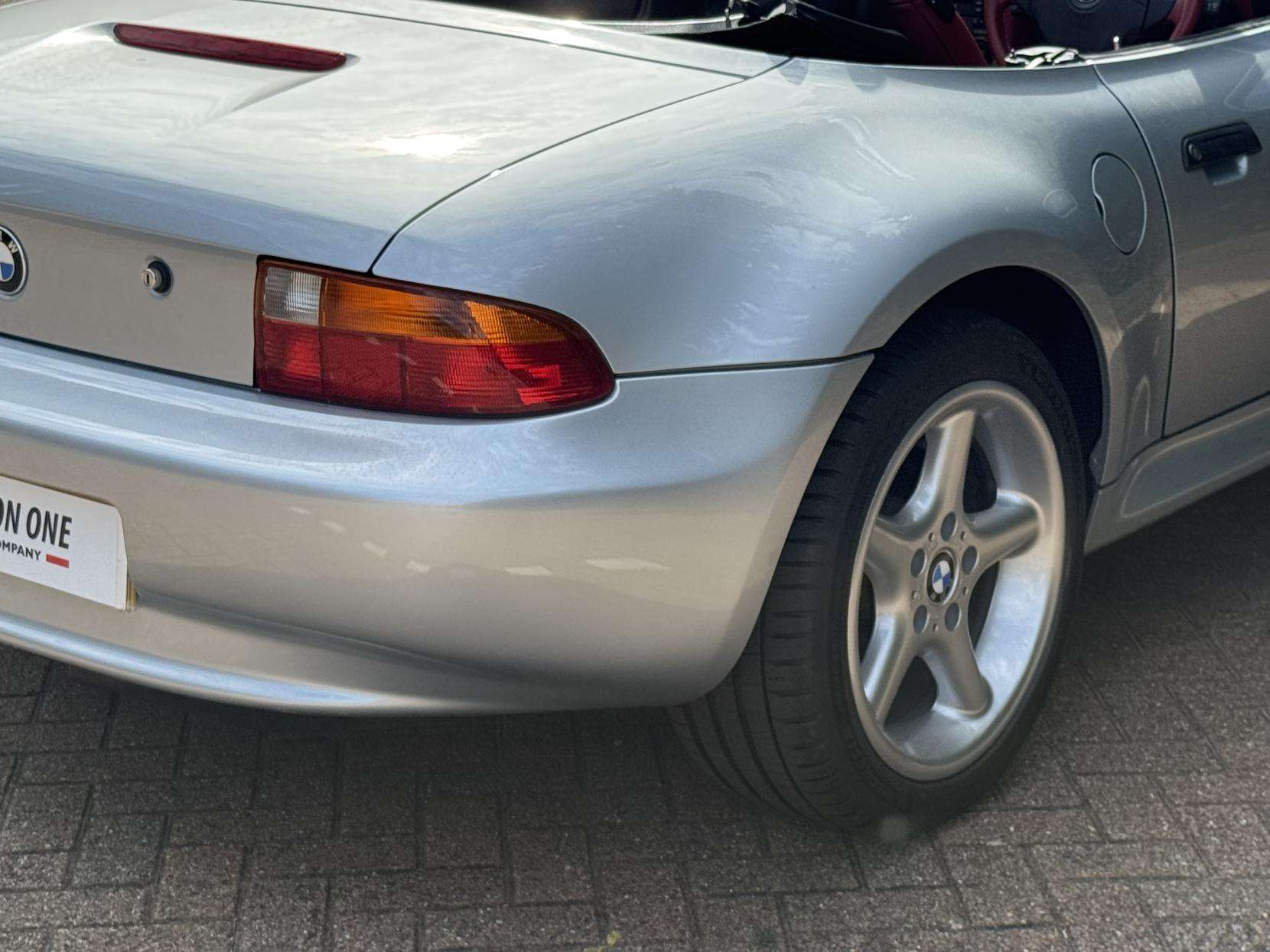 1998 BMW Z3 1998 BMW Z3