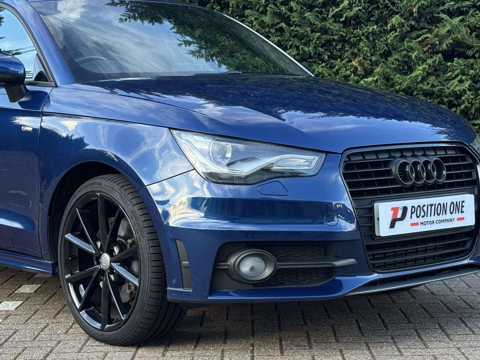 2014 AUDI A1 2014 AUDI A1