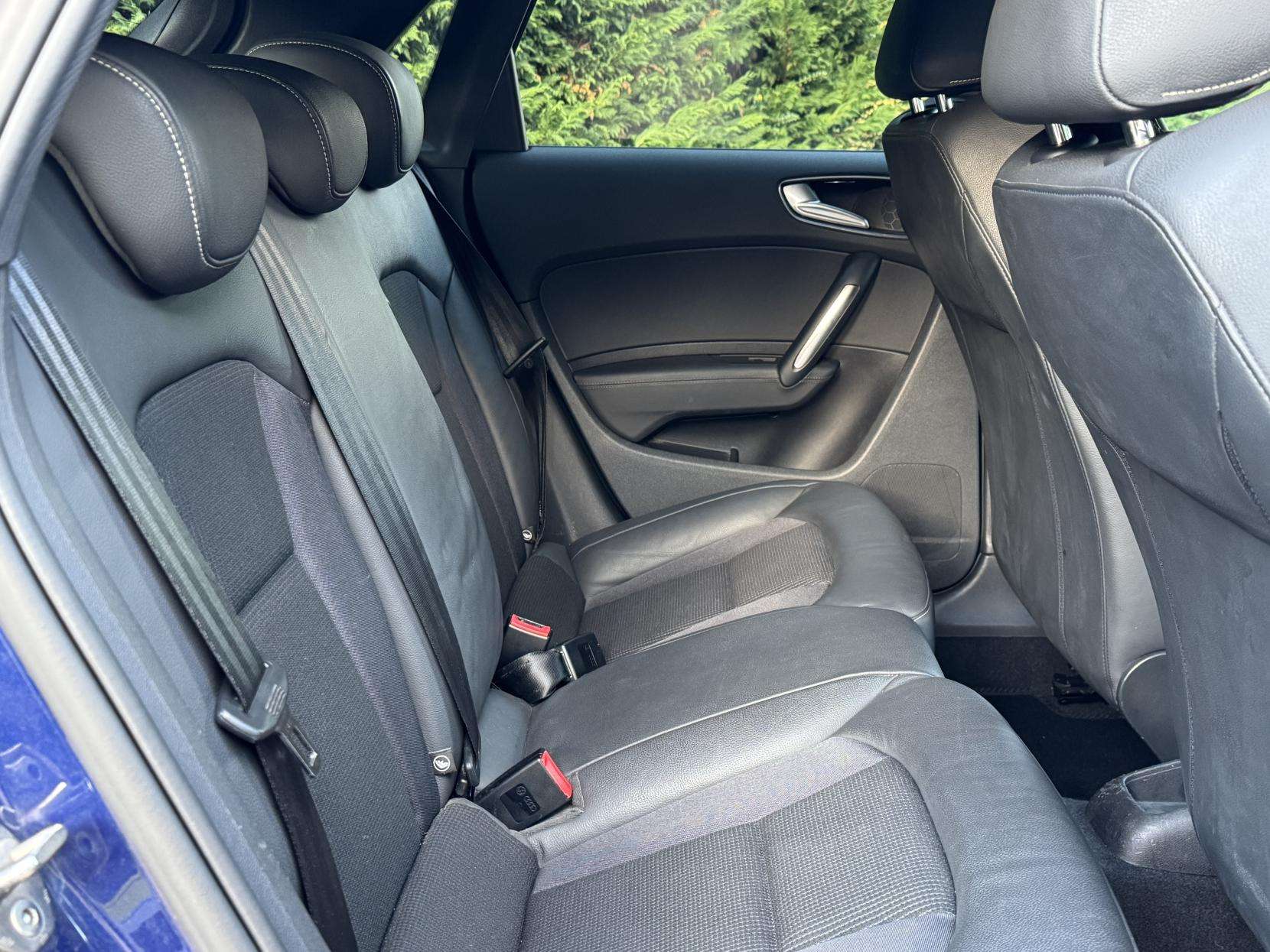 2014 AUDI A1 2014 AUDI A1