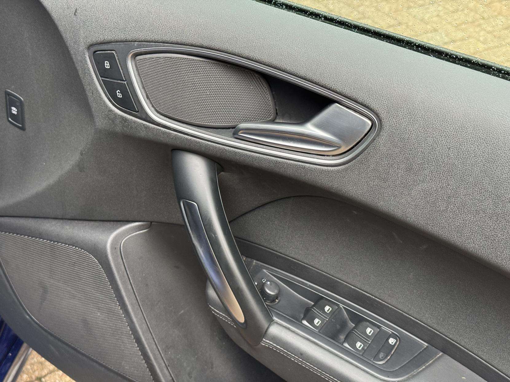 2014 AUDI A1 2014 AUDI A1