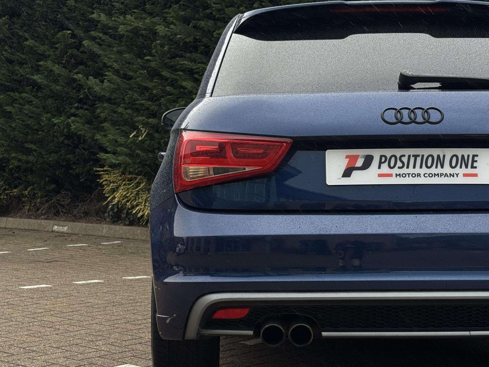 2014 AUDI A1 2014 AUDI A1