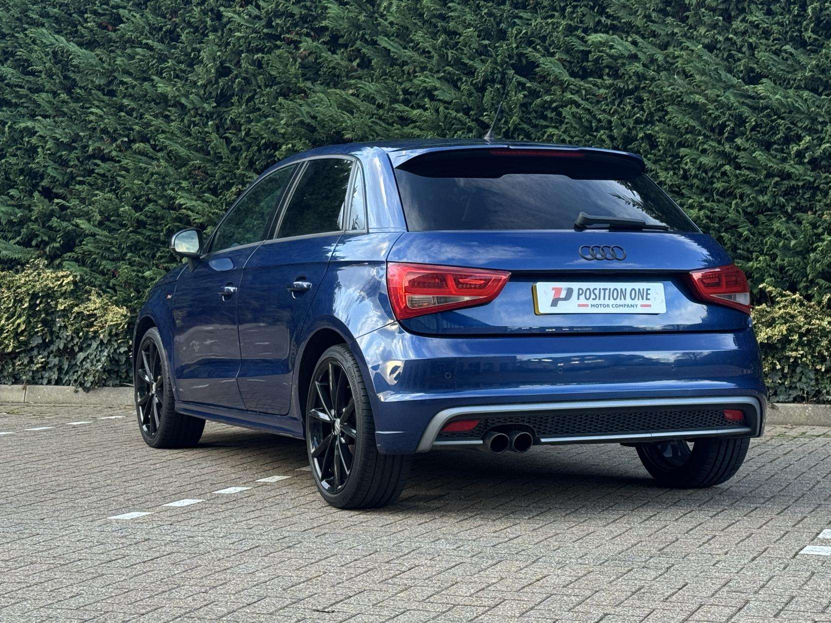 2014 AUDI A1 2014 AUDI A1