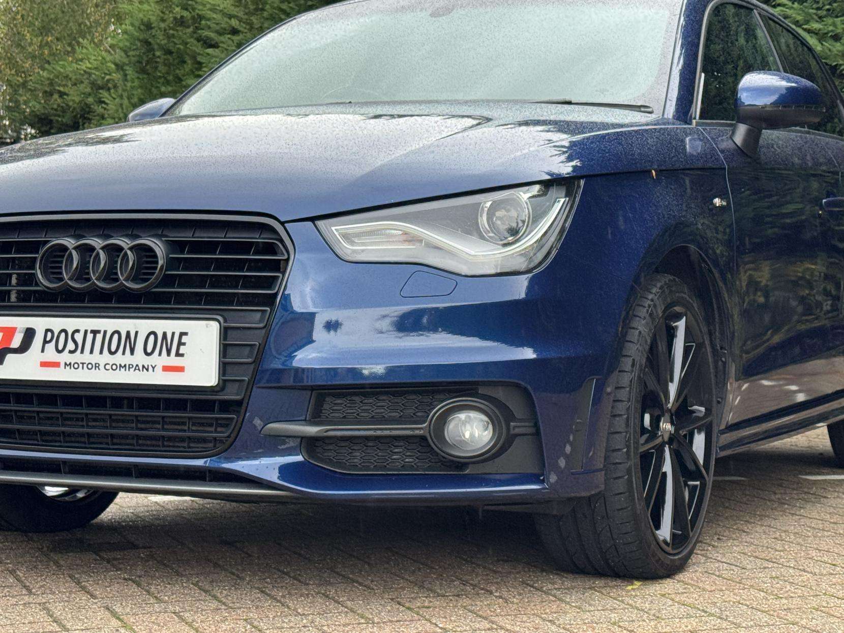 2014 AUDI A1 2014 AUDI A1