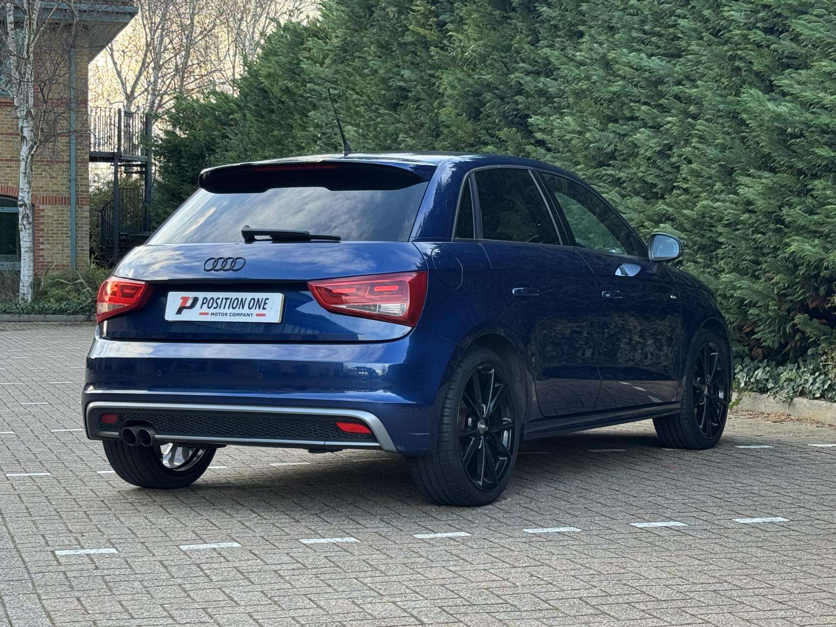 2014 AUDI A1 2014 AUDI A1