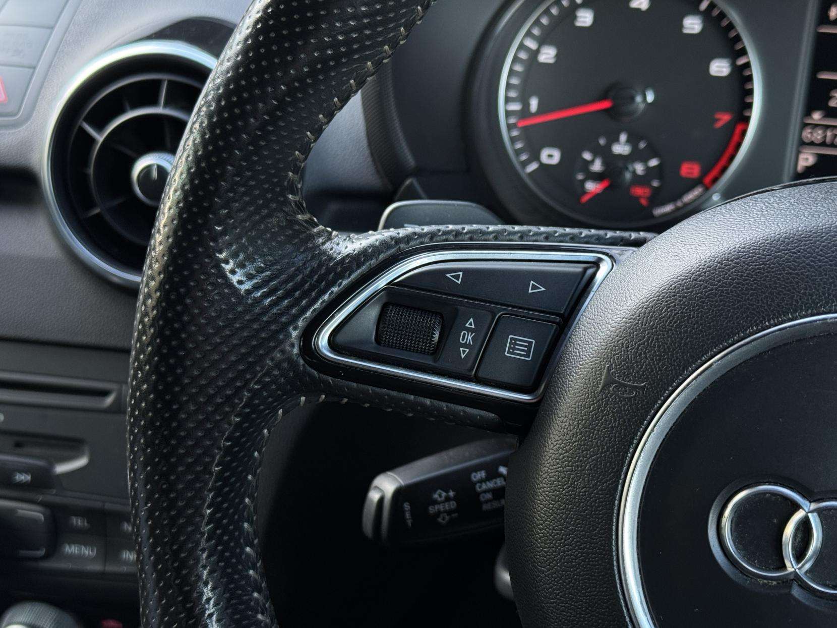 2014 AUDI A1 2014 AUDI A1