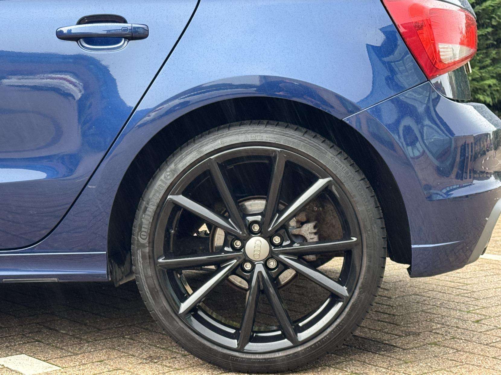 2014 AUDI A1 2014 AUDI A1