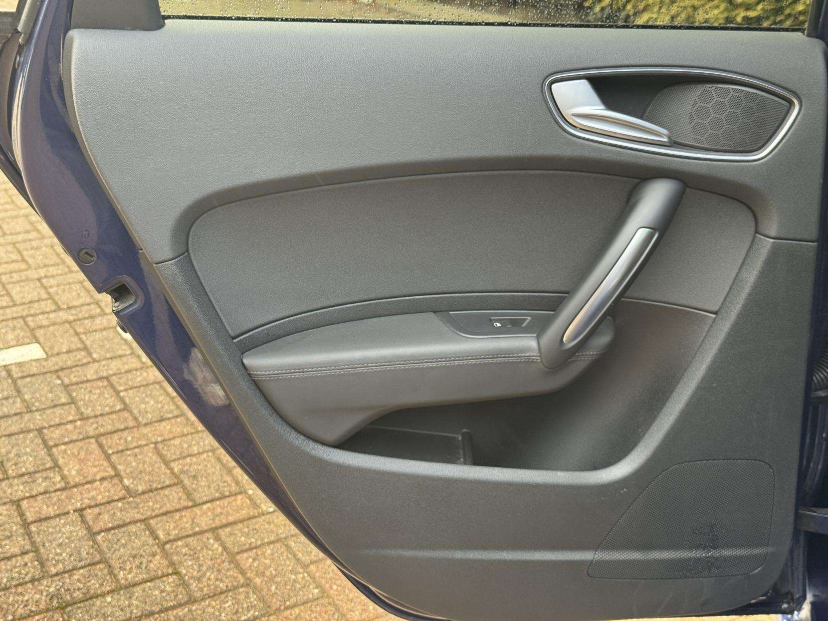 2014 AUDI A1 2014 AUDI A1