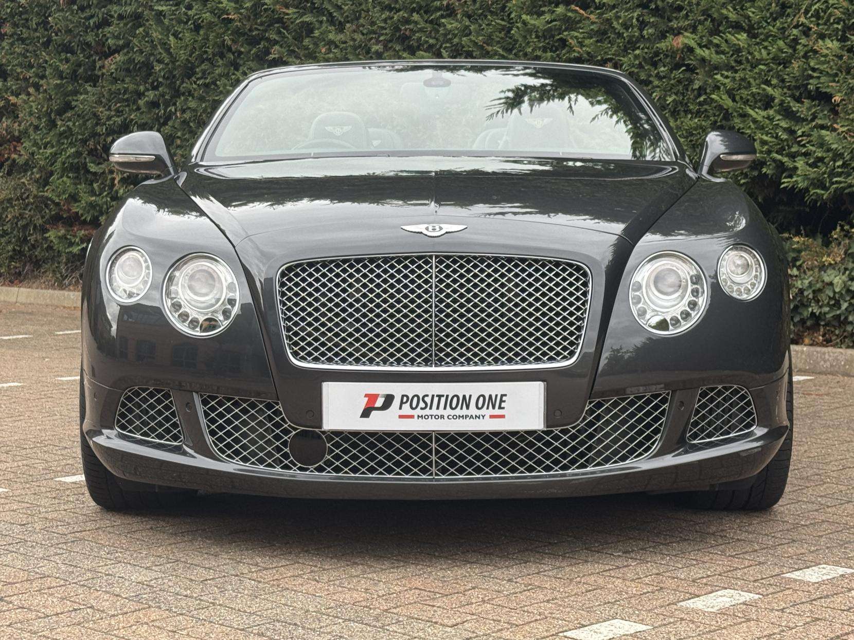 A 2014 BENTLEY CONTINENTAL 6.0 W12 GTC Speed Convertible 2dr Petrol Auto 4WD Euro 5 (625 ps) A 2014 BENTLEY CONTINENTAL 6.0 W12 GTC Speed Convertible 2dr Petrol Auto 4WD Euro 5 (625 ps)