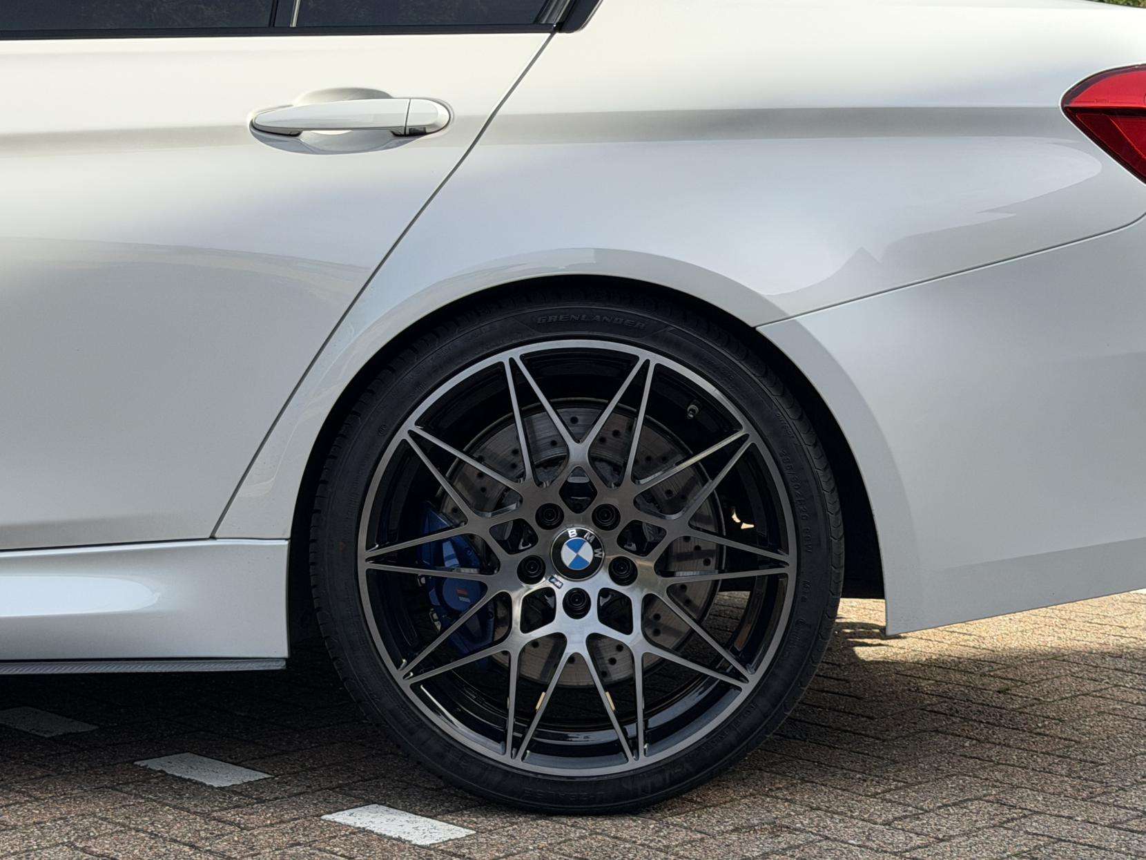 2017 BMW M3 2017 BMW M3