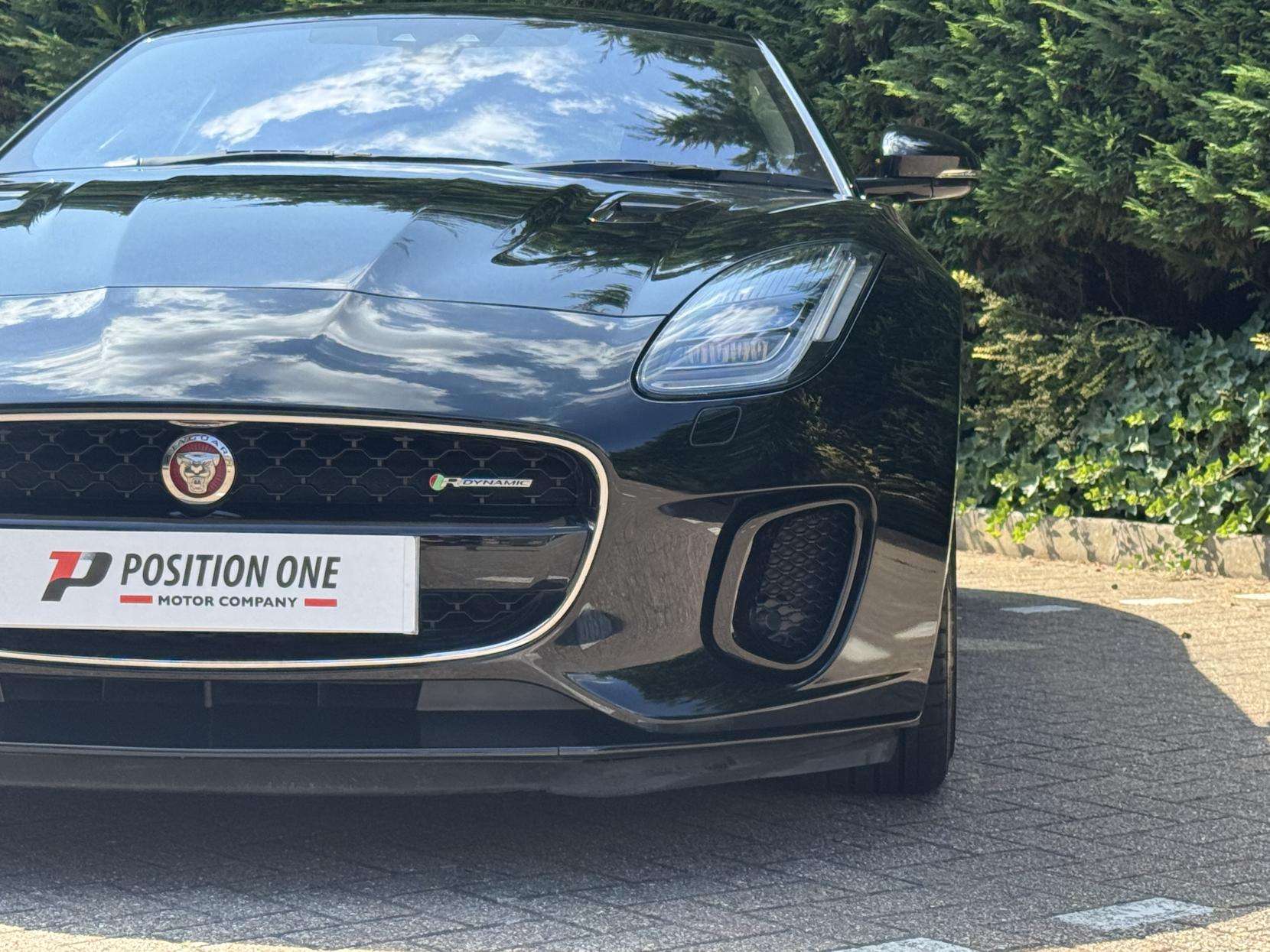 2017 JAGUAR F-TYPE 2017 JAGUAR F-TYPE