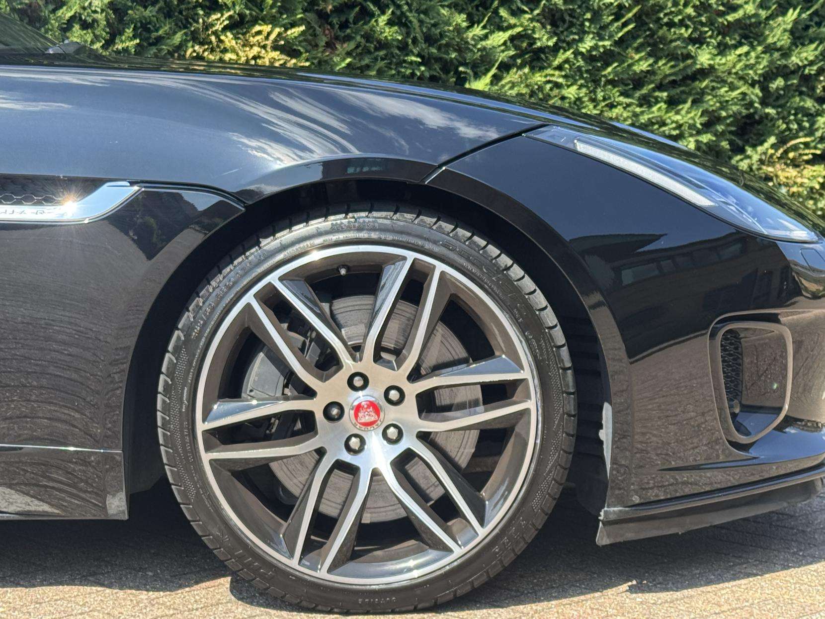 2017 JAGUAR F-TYPE 2017 JAGUAR F-TYPE