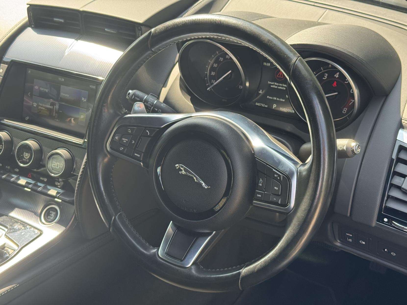 2017 JAGUAR F-TYPE 2017 JAGUAR F-TYPE