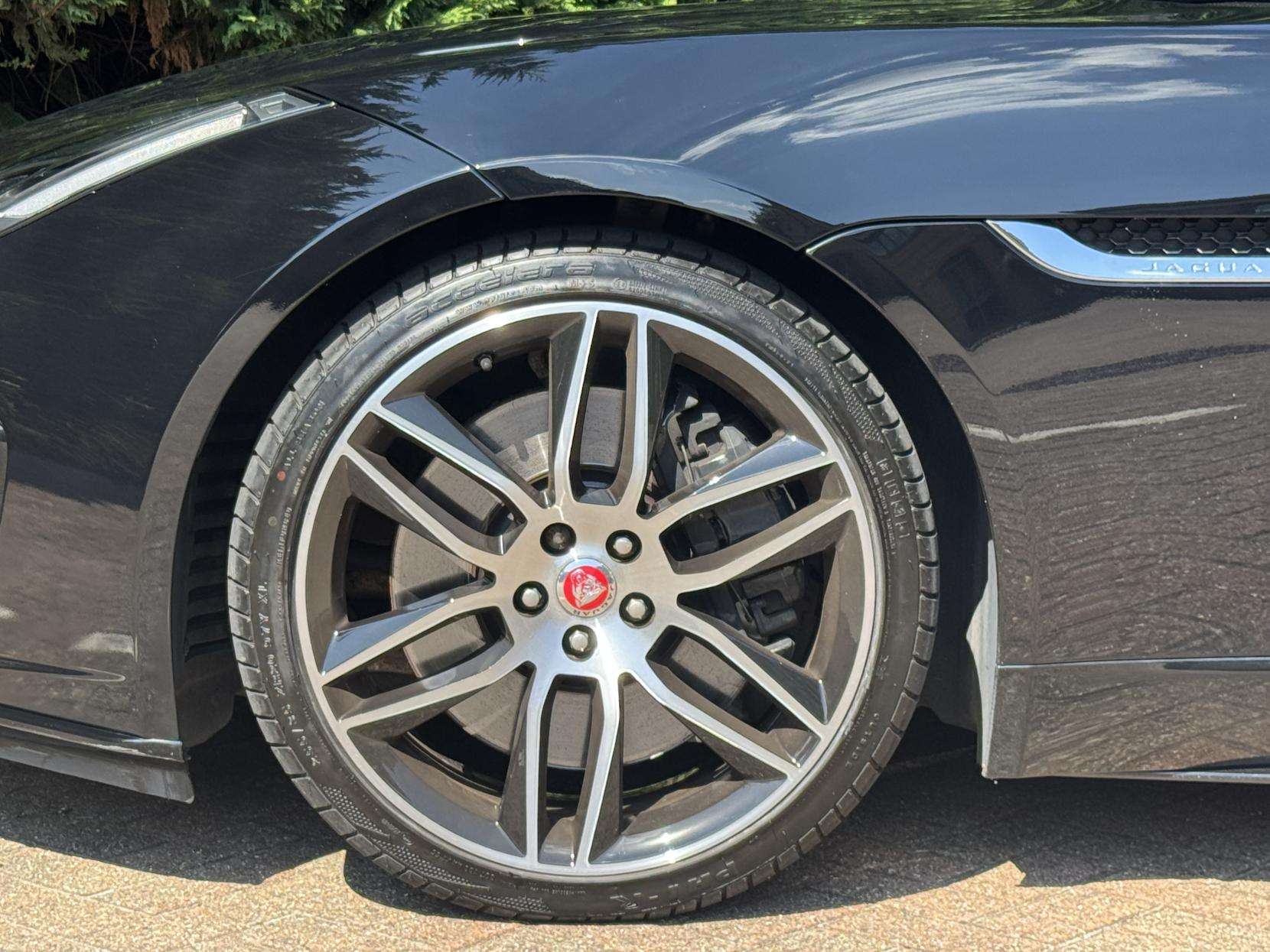 2017 JAGUAR F-TYPE 2017 JAGUAR F-TYPE