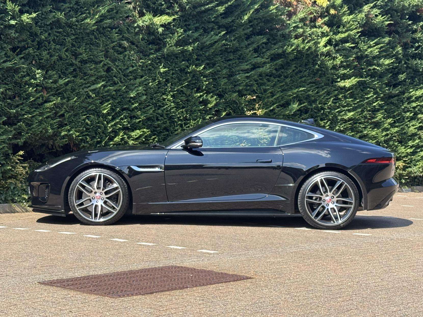 2017 JAGUAR F-TYPE 2017 JAGUAR F-TYPE
