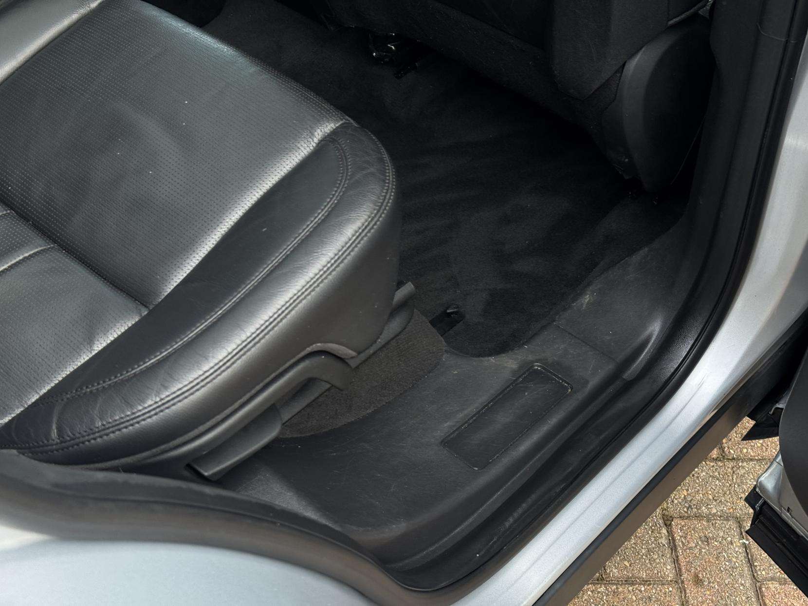 2018 LAND ROVER DISCOVERY SPORT 2018 LAND ROVER DISCOVERY SPORT