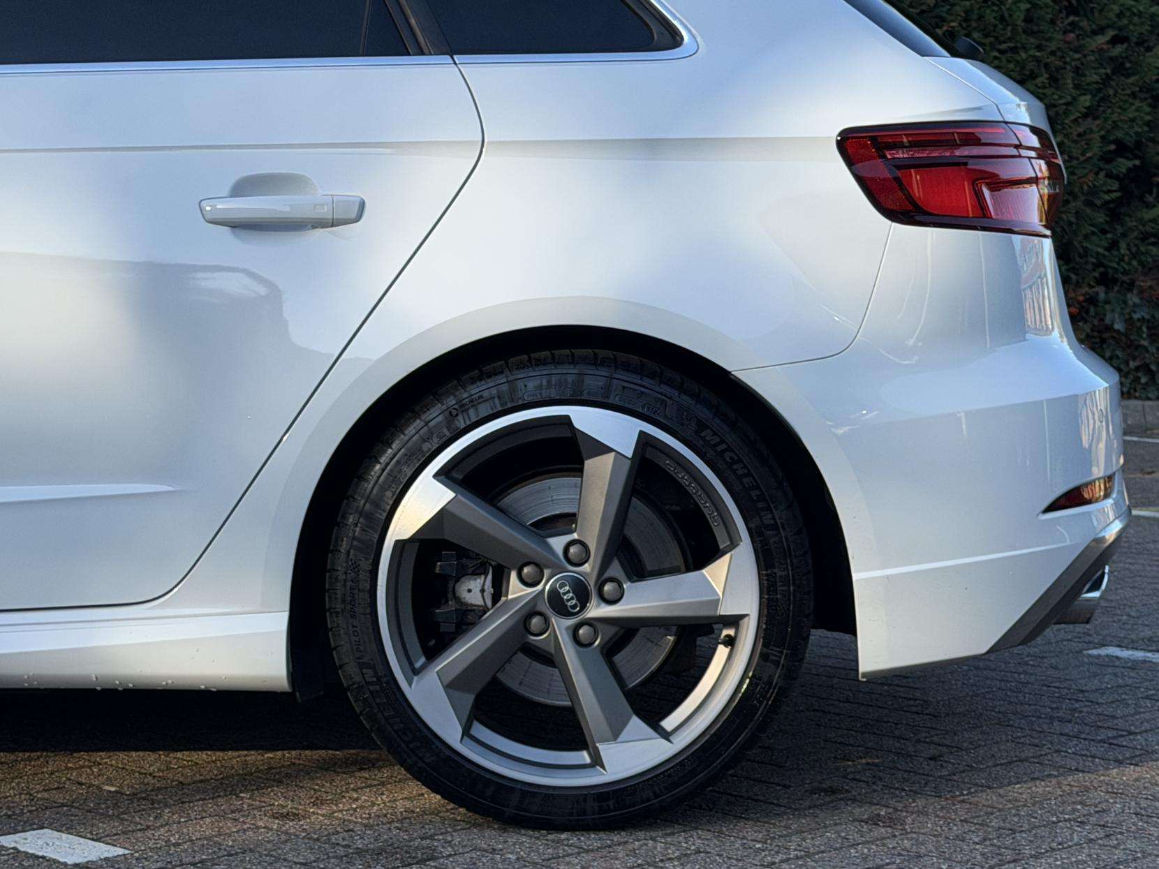 2016 AUDI S3 2016 AUDI S3