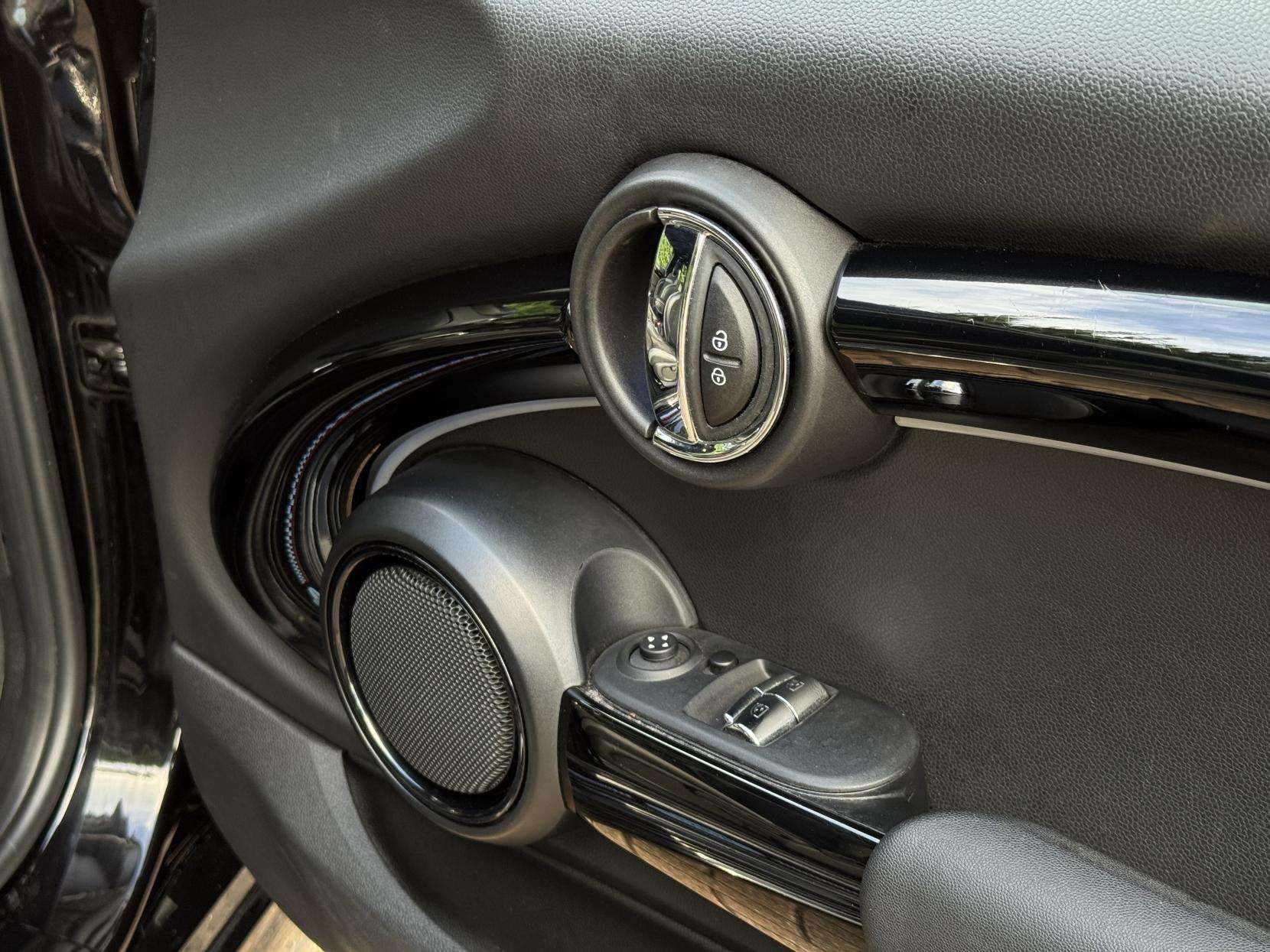 2021 MINI HATCH 2021 MINI HATCH