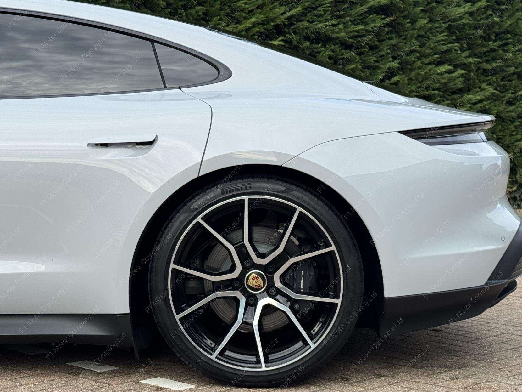 2023 PORSCHE TAYCAN 2023 PORSCHE TAYCAN