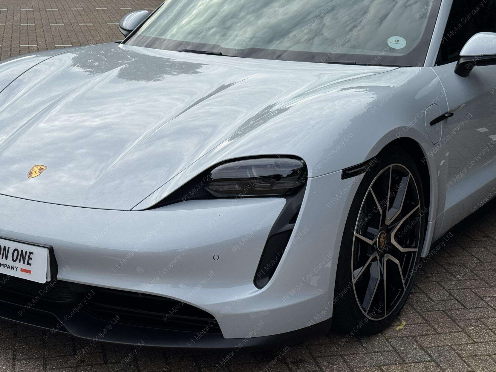 2023 PORSCHE TAYCAN 2023 PORSCHE TAYCAN