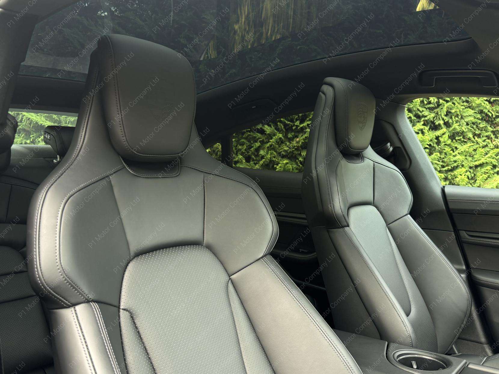 2023 PORSCHE TAYCAN 2023 PORSCHE TAYCAN