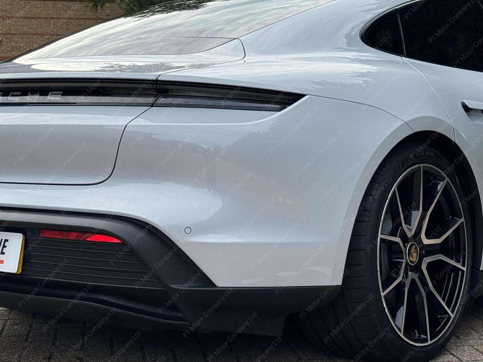 2023 PORSCHE TAYCAN 2023 PORSCHE TAYCAN