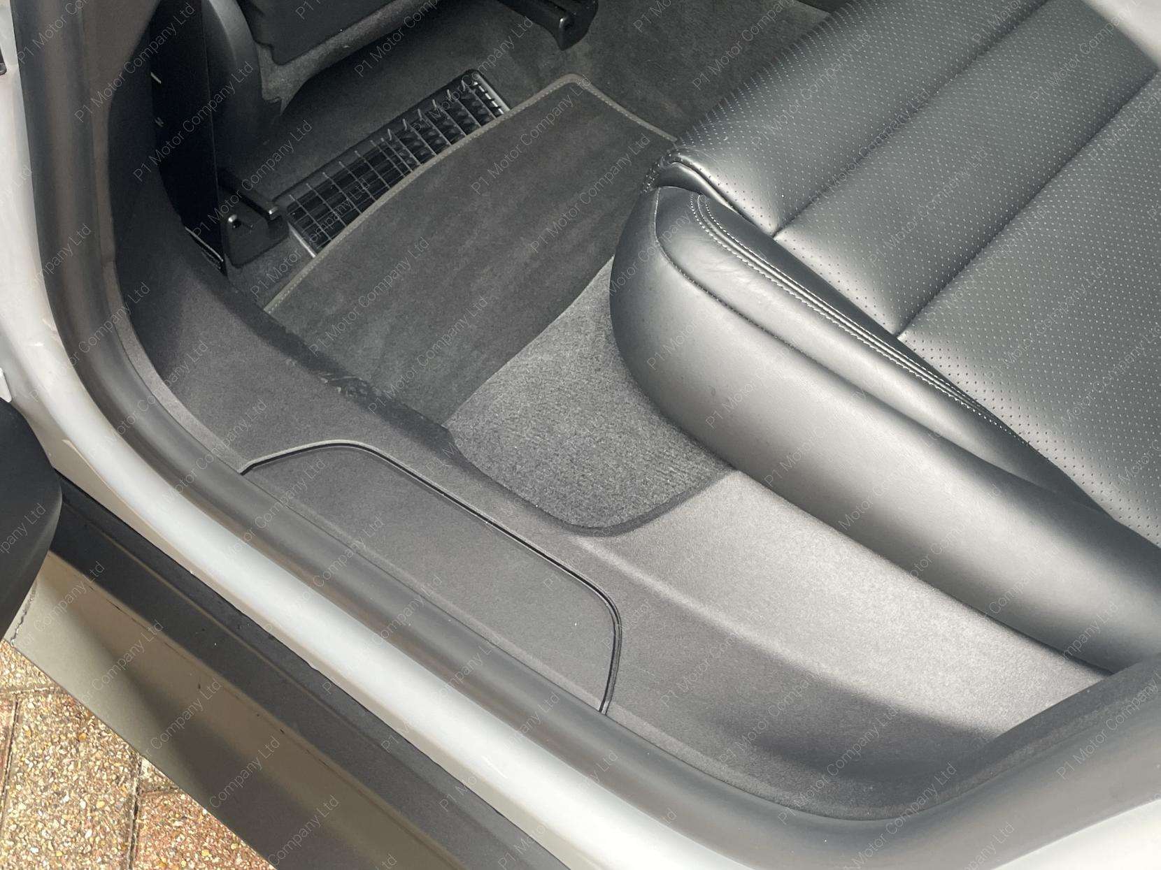 2023 PORSCHE TAYCAN 2023 PORSCHE TAYCAN