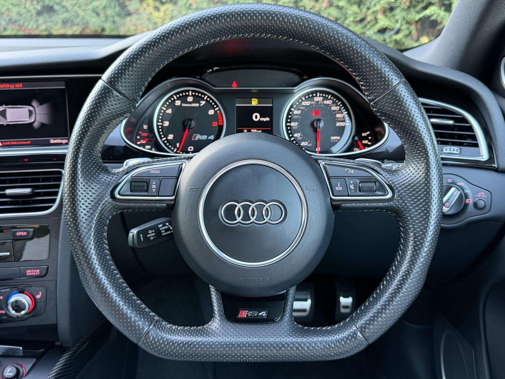 2012 AUDI RS4 AVANT 2012 AUDI RS4 AVANT