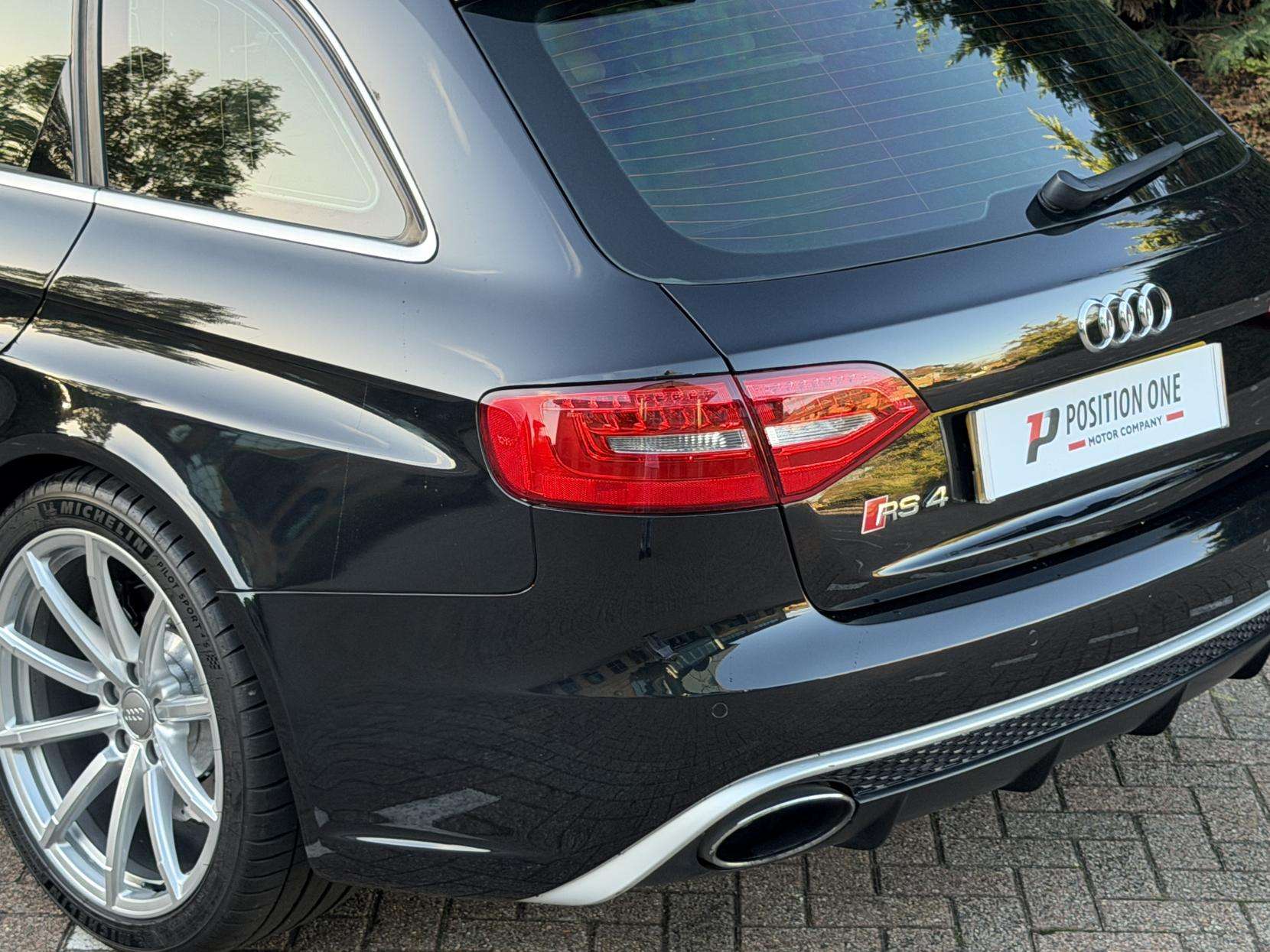 2012 AUDI RS4 AVANT 2012 AUDI RS4 AVANT