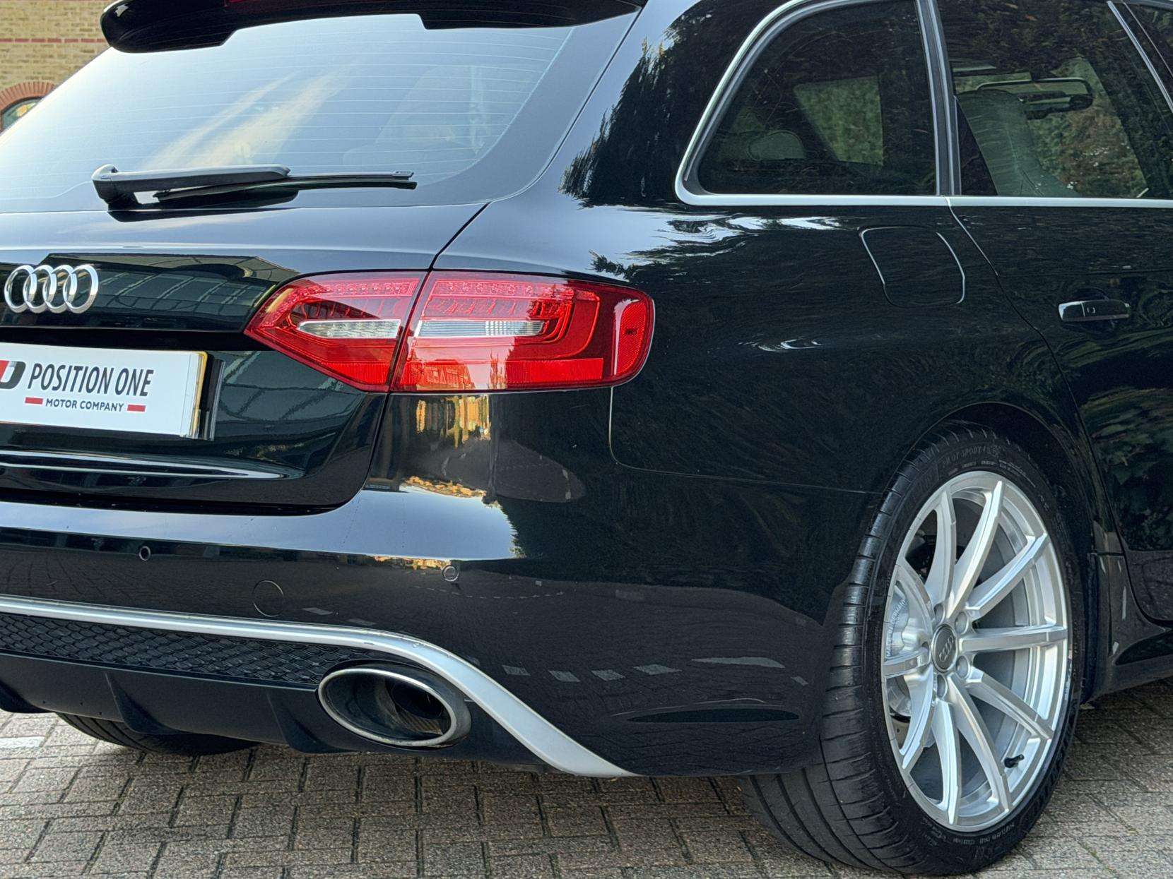 2012 AUDI RS4 AVANT 2012 AUDI RS4 AVANT