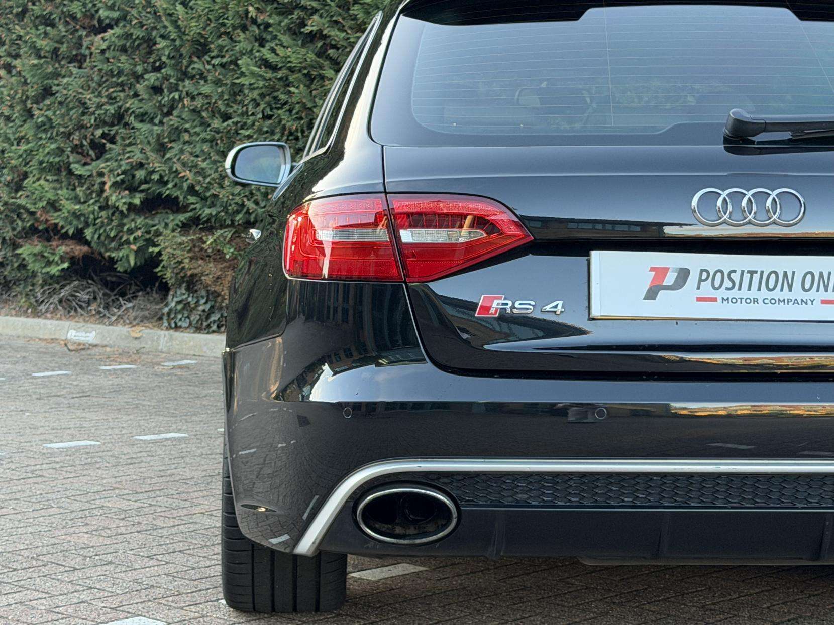 2012 AUDI RS4 AVANT 2012 AUDI RS4 AVANT