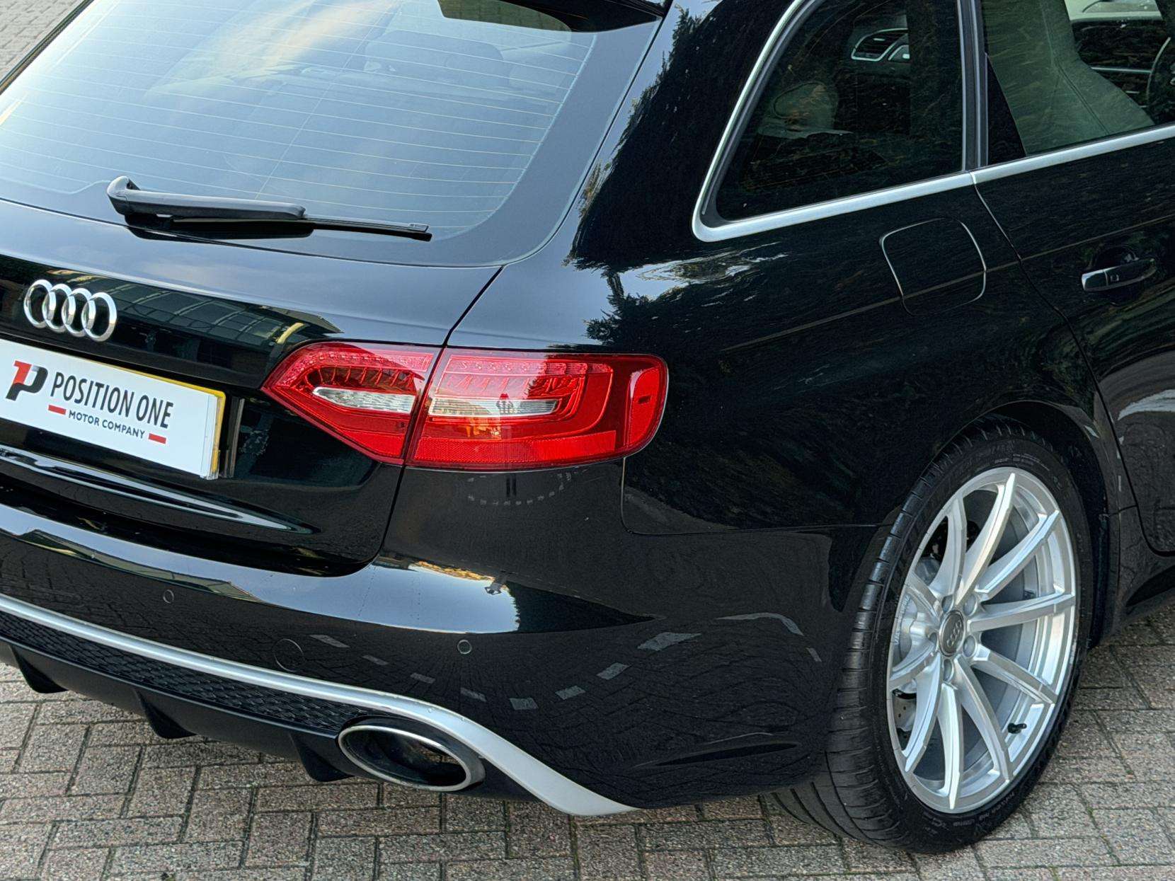 2012 AUDI RS4 AVANT 2012 AUDI RS4 AVANT