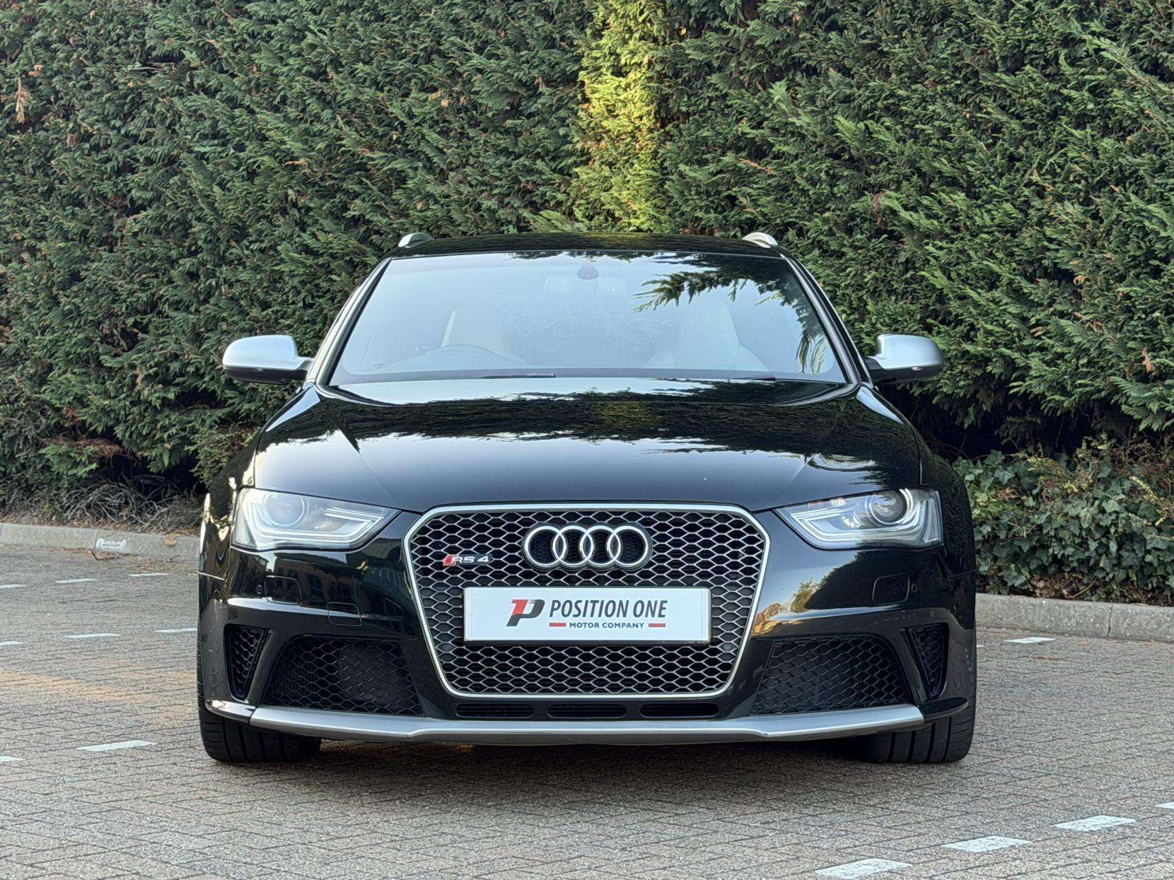 A 2012 AUDI RS4 AVANT 4.2 FSI V8 Limited Edition Estate 5dr Petrol S Tronic quattro Euro 5 (450 ps) A 2012 AUDI RS4 AVANT 4.2 FSI V8 Limited Edition Estate 5dr Petrol S Tronic quattro Euro 5 (450 ps)