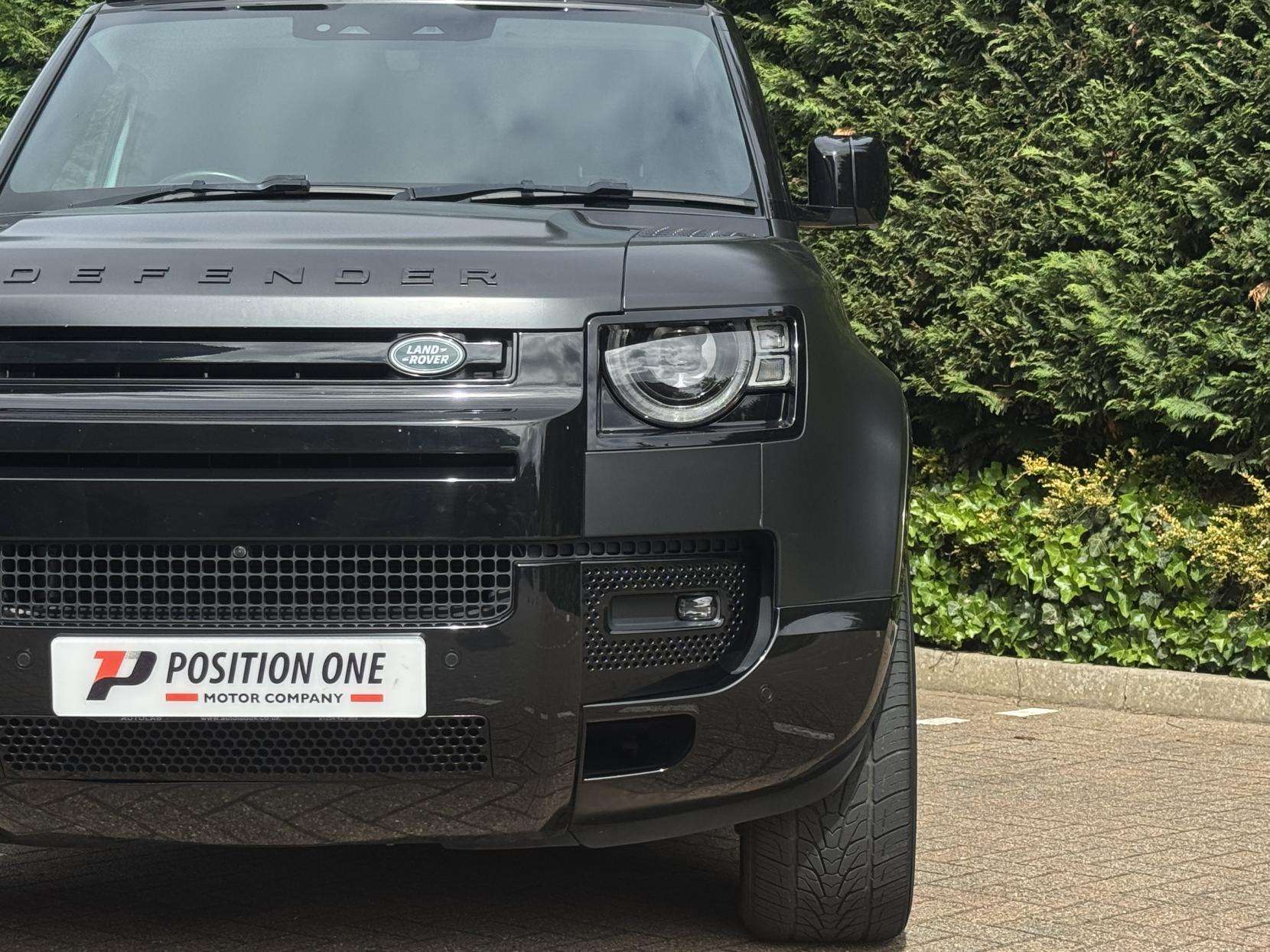 2022 LAND ROVER DEFENDER 110 2022 LAND ROVER DEFENDER 110