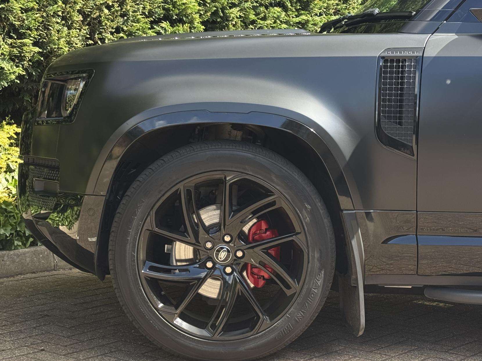 2022 LAND ROVER DEFENDER 110 2022 LAND ROVER DEFENDER 110