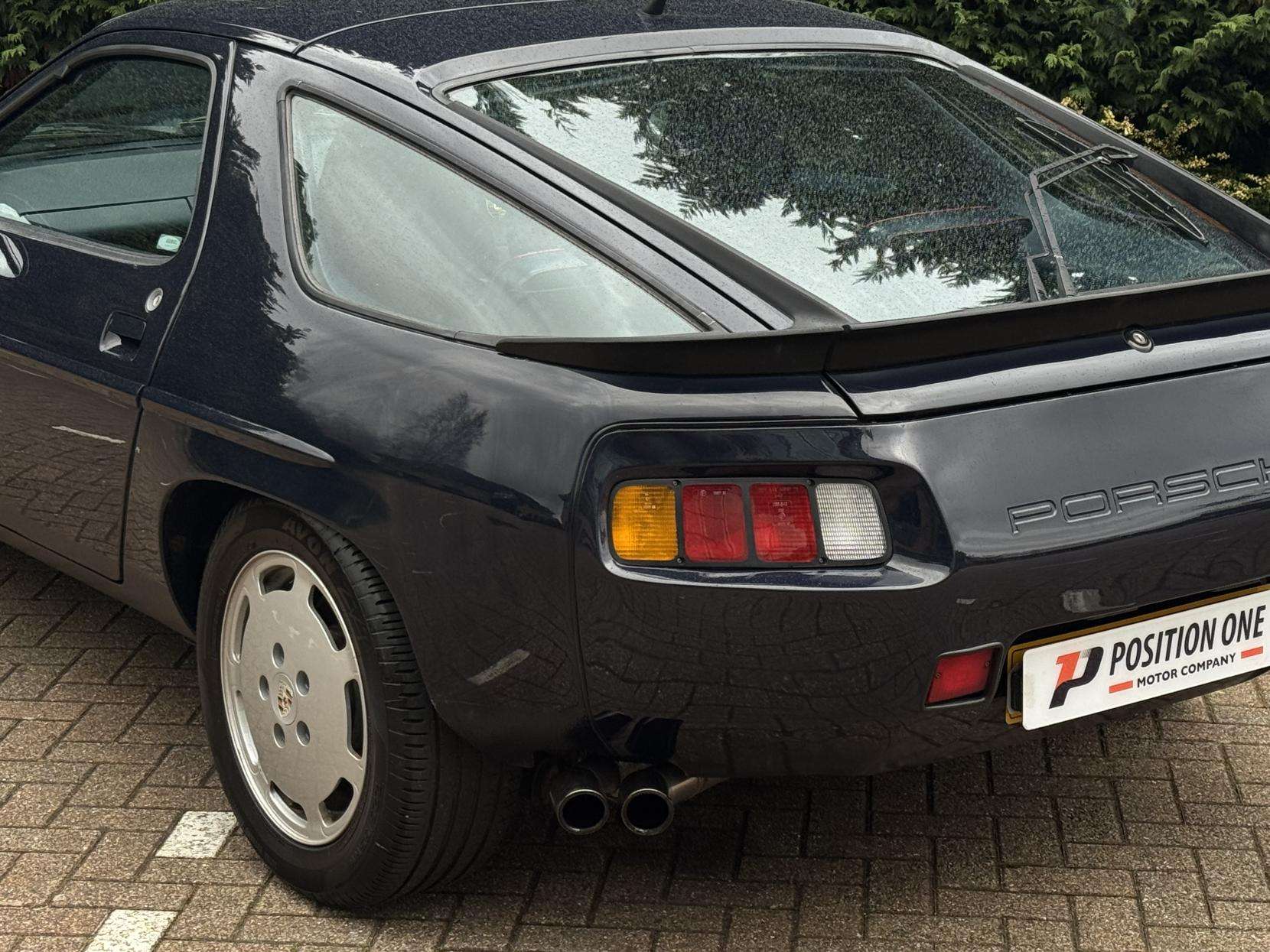 1986 PORSCHE 928 1986 PORSCHE 928