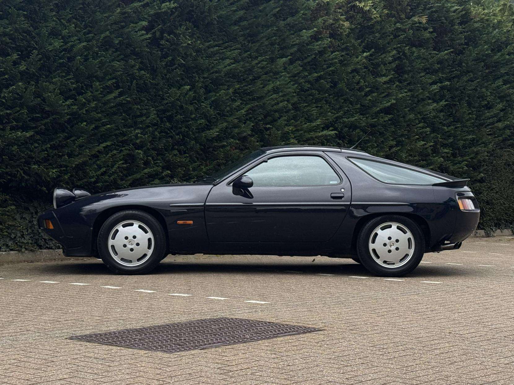 1986 PORSCHE 928 1986 PORSCHE 928